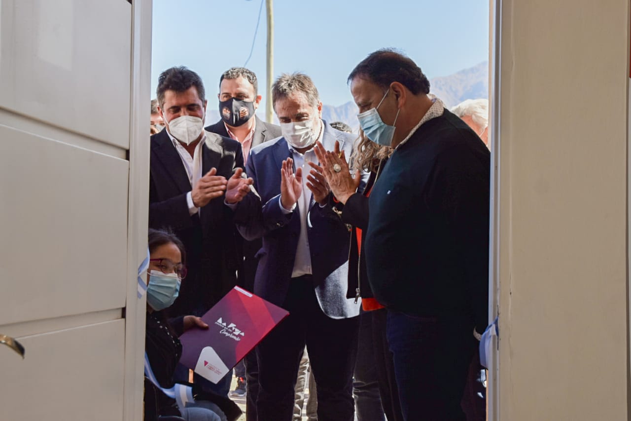 Puy Soria destacó el esfuerzo y la gestión federal para entregar viviendas en toda la provincia